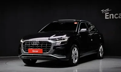 Audi Q8 · 2020 год