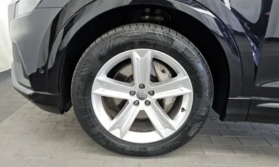 Audi Q8 2020, 46856 км, за 41559.29 USD