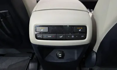 Hyundai Palisade 2019, 81832 км, за 13352.73 USD - фото 32