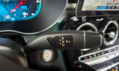 Mercedes-Benz GLC-Class 2021, 39009 км, за 35018.17 USD - фото 9