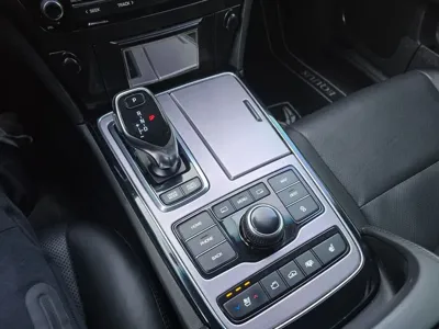 Hyundai Equus 2014, 201000 км, за 4492.9 USD - фото 14