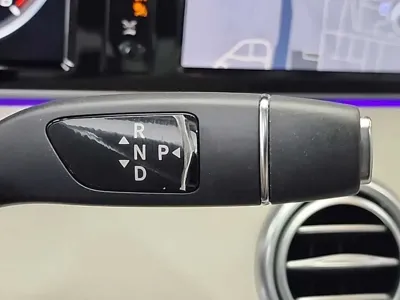 Mercedes-Benz S-Class 2017, 57268 км, за 36993.72 USD - фото 8