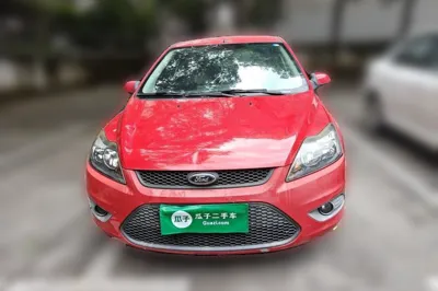 Ford Focus 2013, 65800 км, за 3155 USD