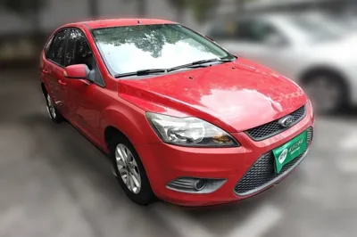 Ford Focus 2013, 65800 км, за 3155 USD