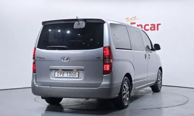 Hyundai Starex 2019, 45213 км, за 13335.95 USD