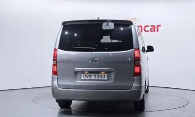 Hyundai Starex 2019, 45213 км, за 13335.95 USD