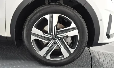 Kia Sorento 2023, 21490 км, за 23583.07 USD - фото 22