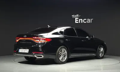 Hyundai Grandeur 2019, 196076 км, за 5579.62 USD