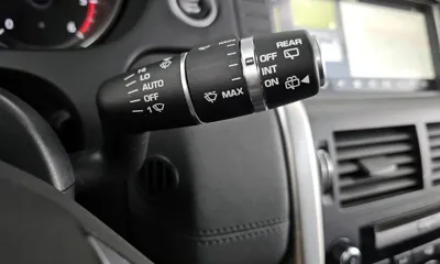 Land Rover Discovery Sport 2018, 102567 км, за 8338.77 USD - фото 19