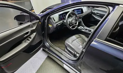 Hyundai Sonata 2020, 53930 км, за 9511.62 USD - фото 11