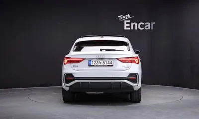 Audi Q3 2022, 84454 км, за 40917.53 USD