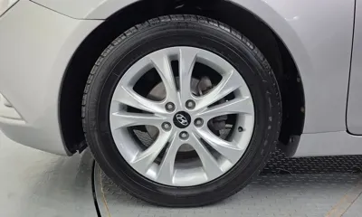 Hyundai Sonata 2011, 104759 км, за 2406.98 USD