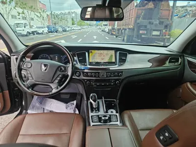 Hyundai Equus 2015, 140986 км, за 5146.58 USD - фото 7