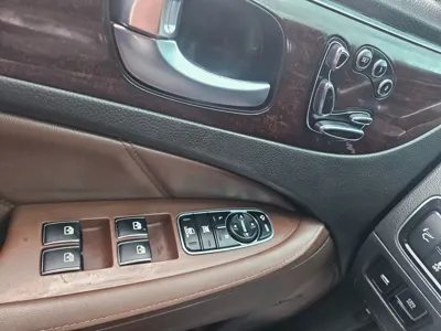 Hyundai Equus 2015, 140986 км, за 5146.58 USD - фото 18