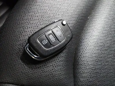 Hyundai Elantra 2020, 81400 км, за 6591.99 USD - фото 9