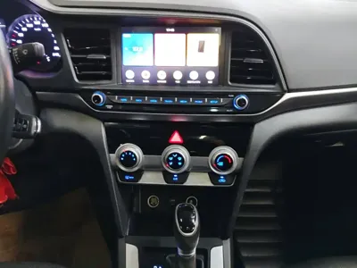 Hyundai Elantra 2020, 81400 км, за 6591.99 USD - фото 13