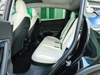 Tesla Model Y 2022, 77000 км, за 21661.68 USD