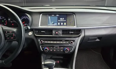 Kia K5 2017, 130762 км, за 6240.14 USD - фото 14