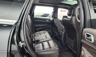 Jeep Cherokee 2018, 103918 км, за 11788.07 USD - фото 12