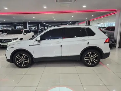 Volkswagen Tiguan 2023, 29170 км, за 35779.37 USD