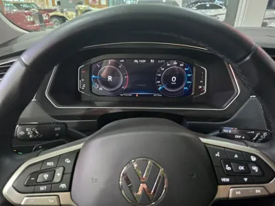 Volkswagen Tiguan 2023, 29170 км, за 35779.37 USD - фото 14