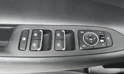 Hyundai Grandeur 2020, 116455 км, за 12768.74 USD - фото 29