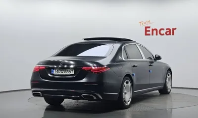 Mercedes-Benz S-Class 2022, 72429 км, за 84061.43 USD - фото 2