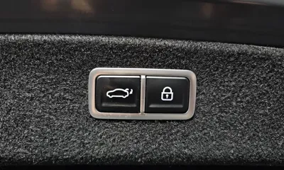 Genesis G80 2022, 107732 км, за 22133.22 USD - фото 20