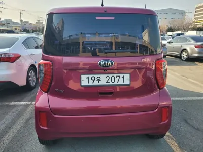 Kia Ray 2013, 90990 км, за 4493.06 USD