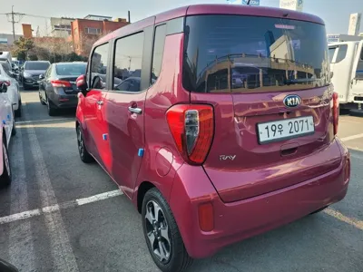 Kia Ray 2013, 90990 км, за 4493.06 USD