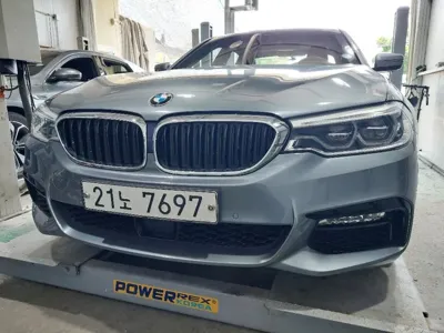 BMW 5-Series · 2018 год