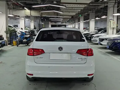 Volkswagen Sagitar 2018, 120000 км, за 6739.13 USD - фото 7