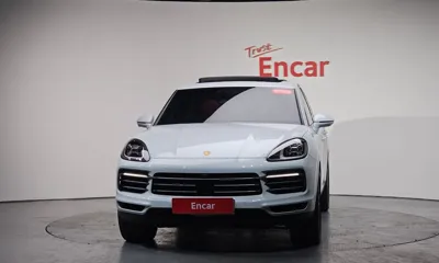 Porsche Cayenne 2023, 32204 км, за 68062.12 USD - фото 3