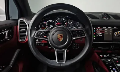 Porsche Cayenne 2023, 32204 км, за 68062.12 USD - фото 13