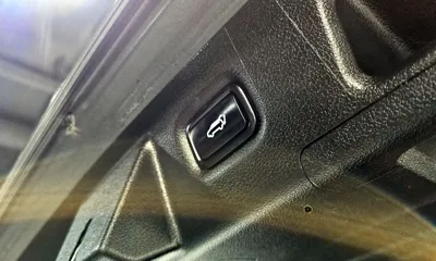 Hyundai Santafe 2022, 120700 км, за 17459.29 USD - фото 20