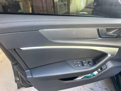 Audi A6L 2022, 20000 км, за 35461.35 USD