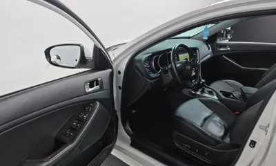Kia K5 2015, 78580 км, за 5281.6 USD - фото 12