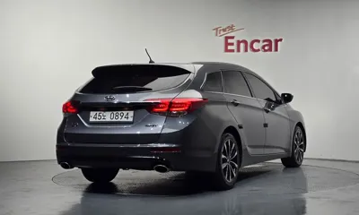 Hyundai i40 2016, 90984 км, за 7155.05 USD