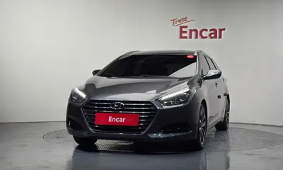 Hyundai i40 2016, 90984 км, за 7155.05 USD