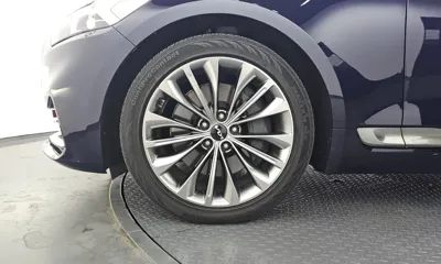Kia K9 2023, 75550 км, за 21423.45 USD