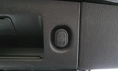Cadillac Escalade 2016, 78326 км, за 24897.61 USD - фото 20