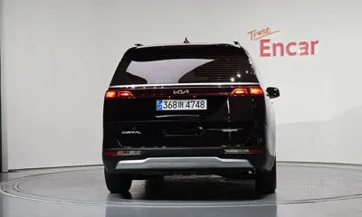 Kia Canival 2023, 65514 км, за 14970.37 USD