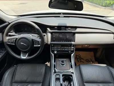 Jaguar XFL 2021, 81000 км, за 17362.82 USD - фото 9