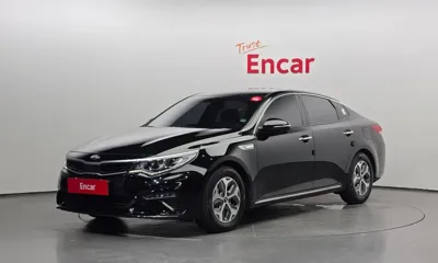 Kia K5 · 2019 год