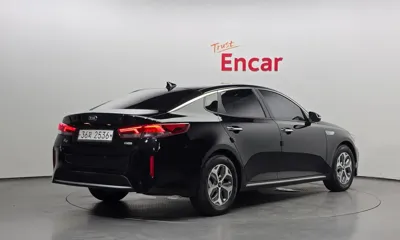 Kia K5 2019, 179627 км, за 6826.83 USD