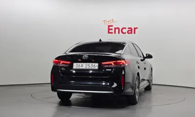 Kia K5 2019, 179627 км, за 6826.83 USD