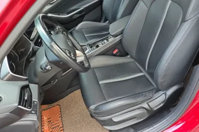 Hyundai Lafesta 2019, 70500 км, за 8770 USD - фото 17