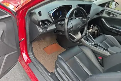 Hyundai Lafesta 2019, 70500 км, за 8770 USD - фото 18