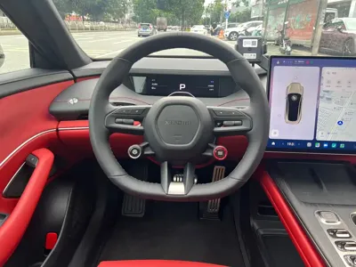Xiaomi SU7 2024, 7600 км, за 35888.06 USD - фото 13