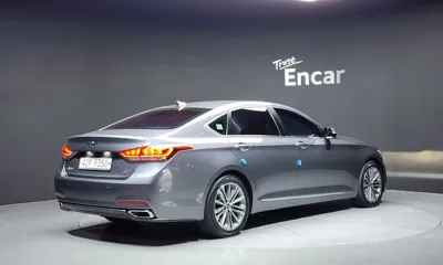 Hyundai Genesis 2015, 197444 км, за 5133.8 USD